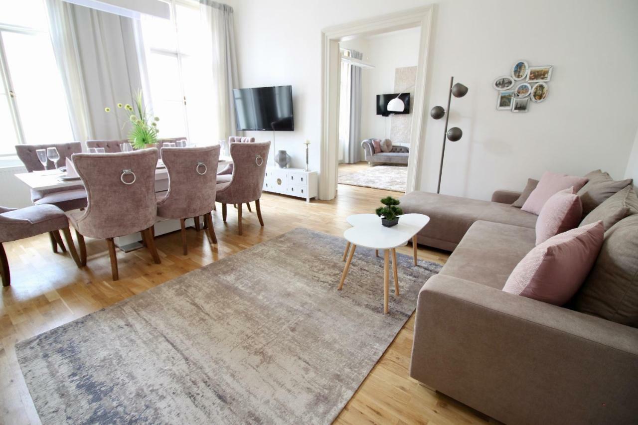 New Design & Style Apartment Old Town Xxl ปราก ภายนอก รูปภาพ